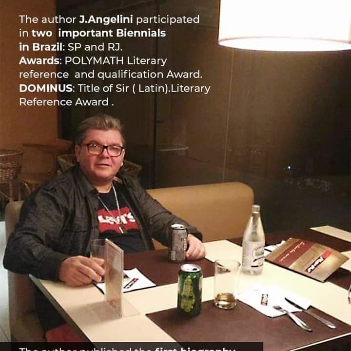 J. Angelini em encontro com leitores