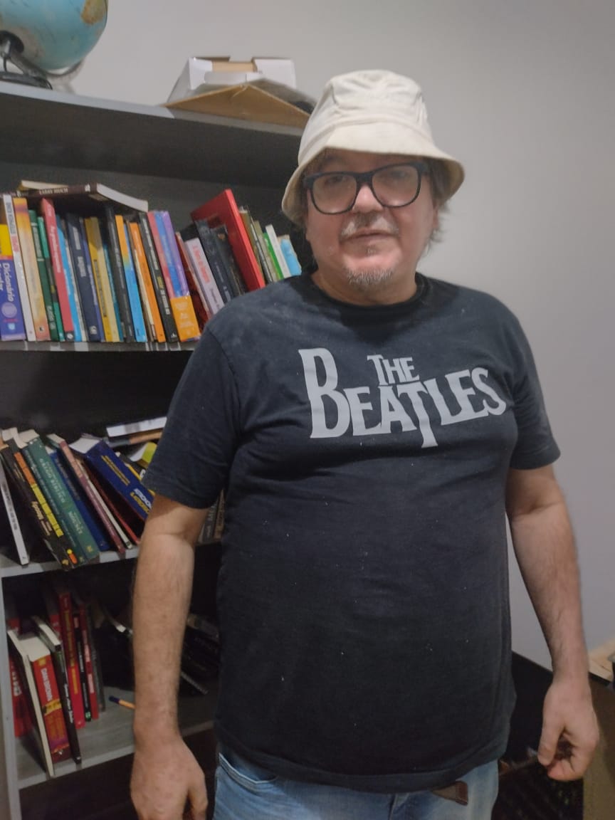 J. Angelini em livraria